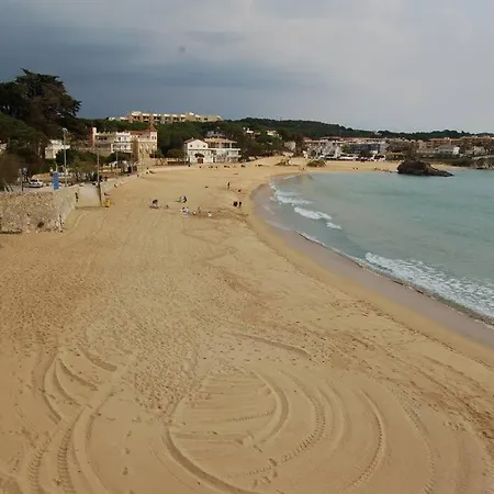 Casa Con Piscina A Menos De 1 Min De La Playa. Aa Ferienhaus Gerona