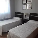 Casa Con Piscina A Menos De 1 Min De La Playa. Aa *