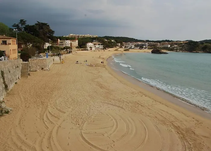 Casa Con Piscina A Menos De 1 Min De La Playa. Aa Holiday home Girona